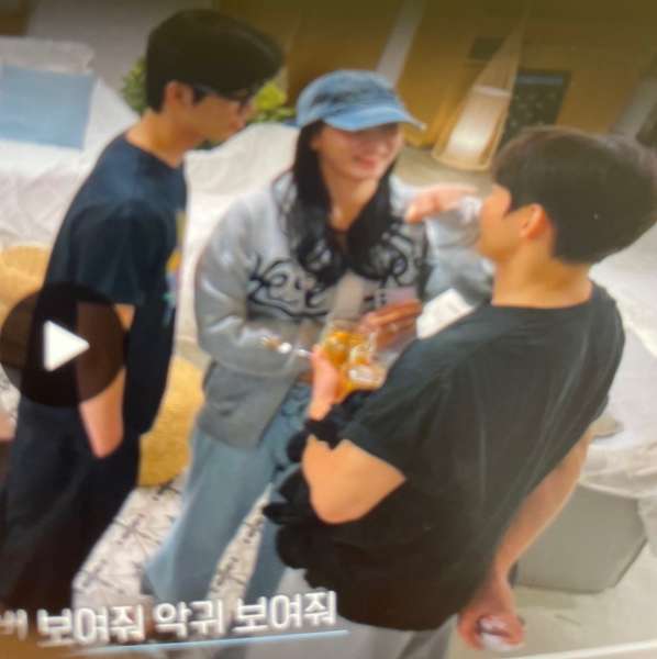 전남친 전전남친 셋이서 불가능하다나는